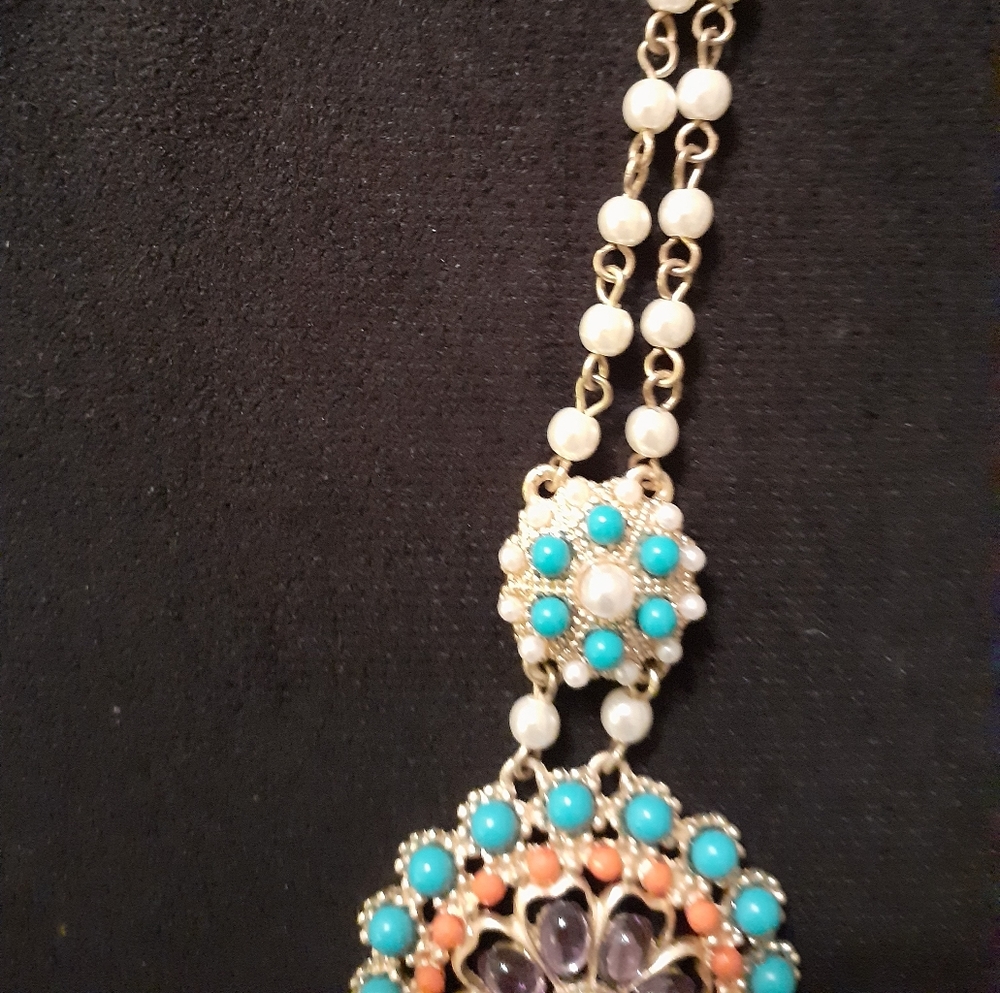 Two necklaces - Picture 3 of 4